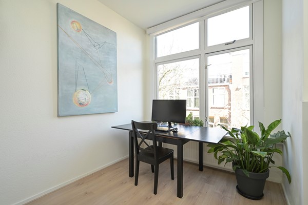 Medium property photo - Hendrik van Deventerstraat 127, 2563 XS Den Haag